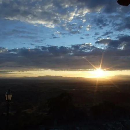 Sun Set House Monsanto