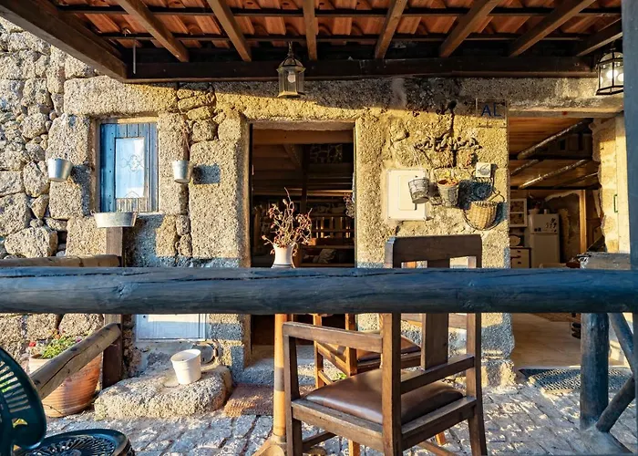 Sun Set House Monsanto